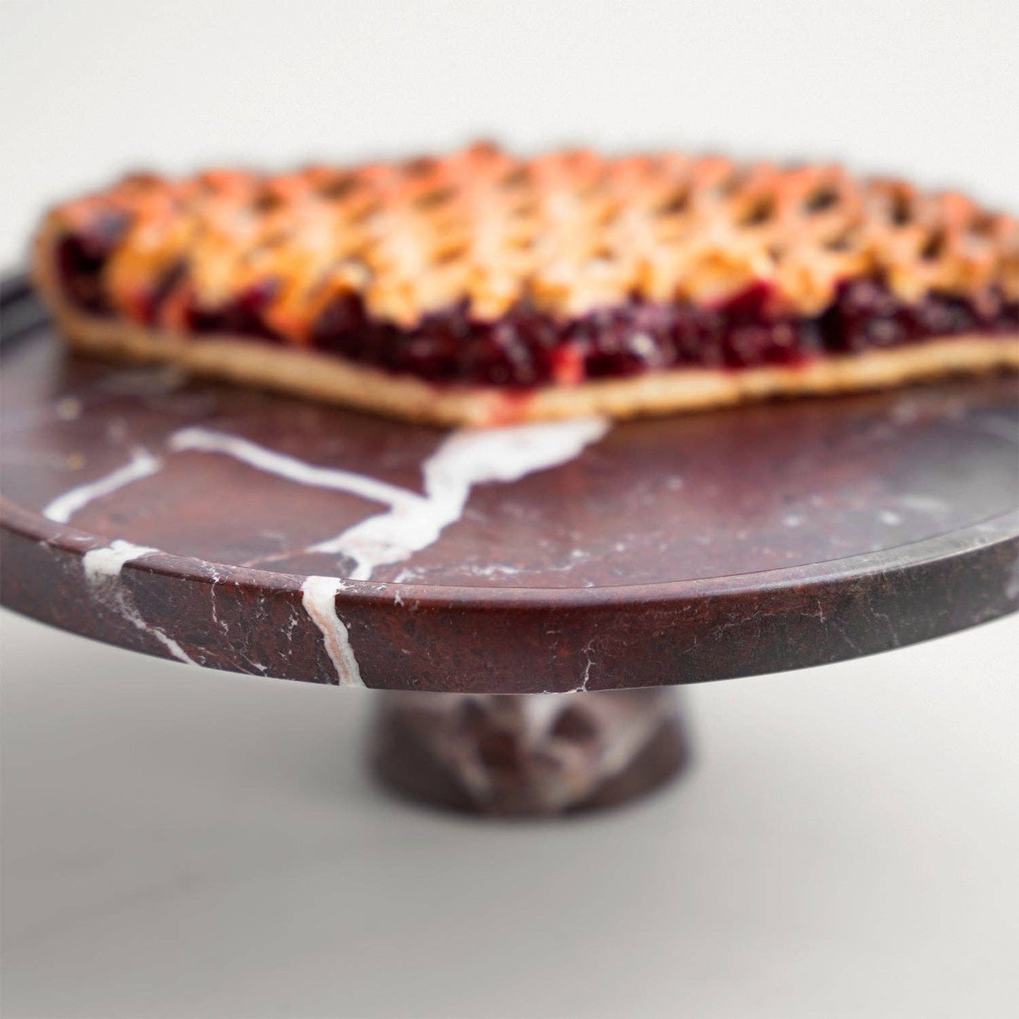 ROSSO LEVANTO CAKE STAND