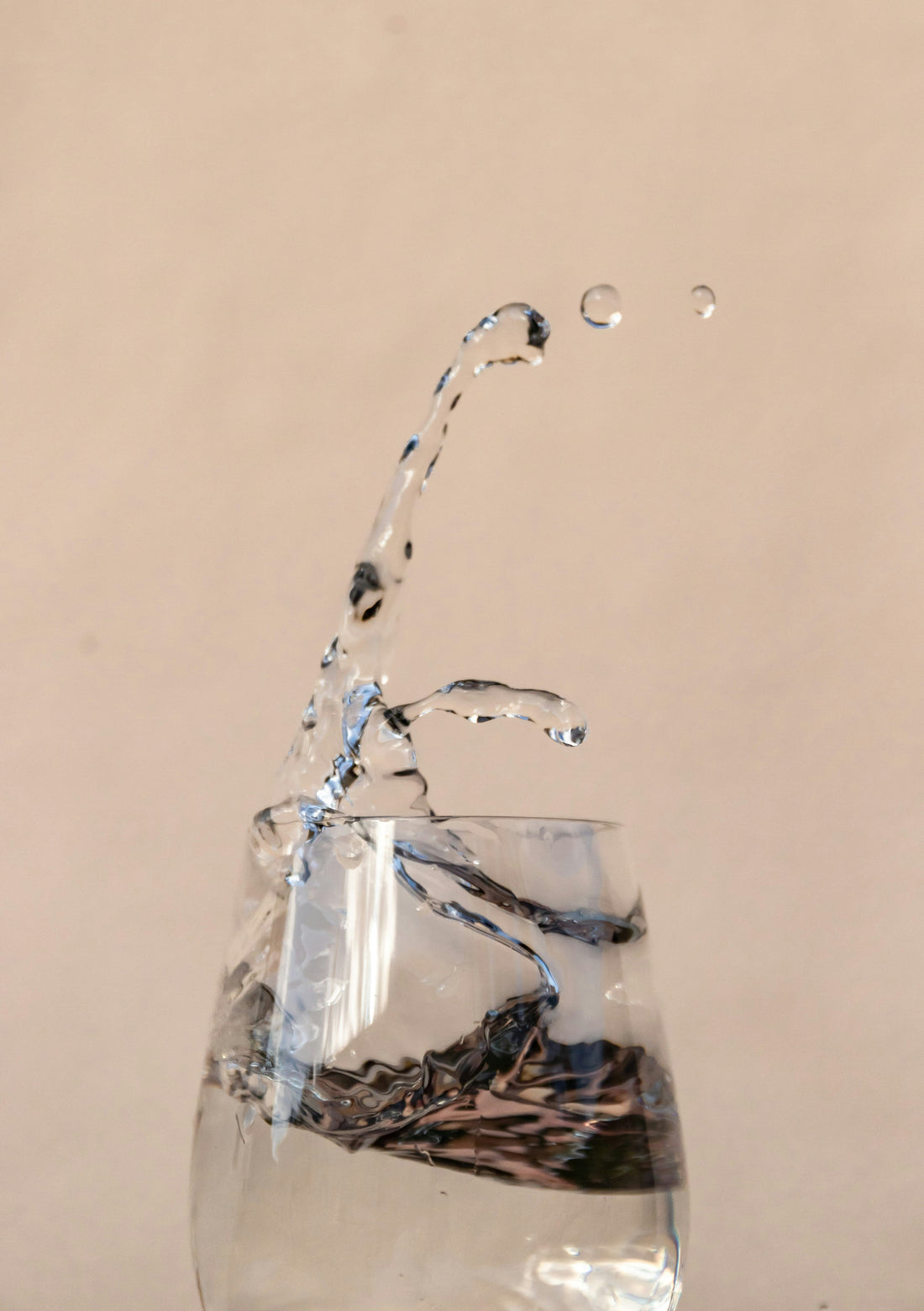 Vattnet vi dricker och vad din kropp egentligen behöver